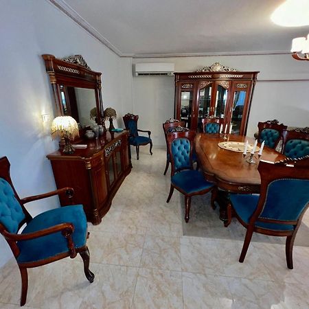 Luxurious 3 Bedroom Rustic Apartment Overlooking Huge Garden - For Families And Couples Il Il Cairo Esterno foto