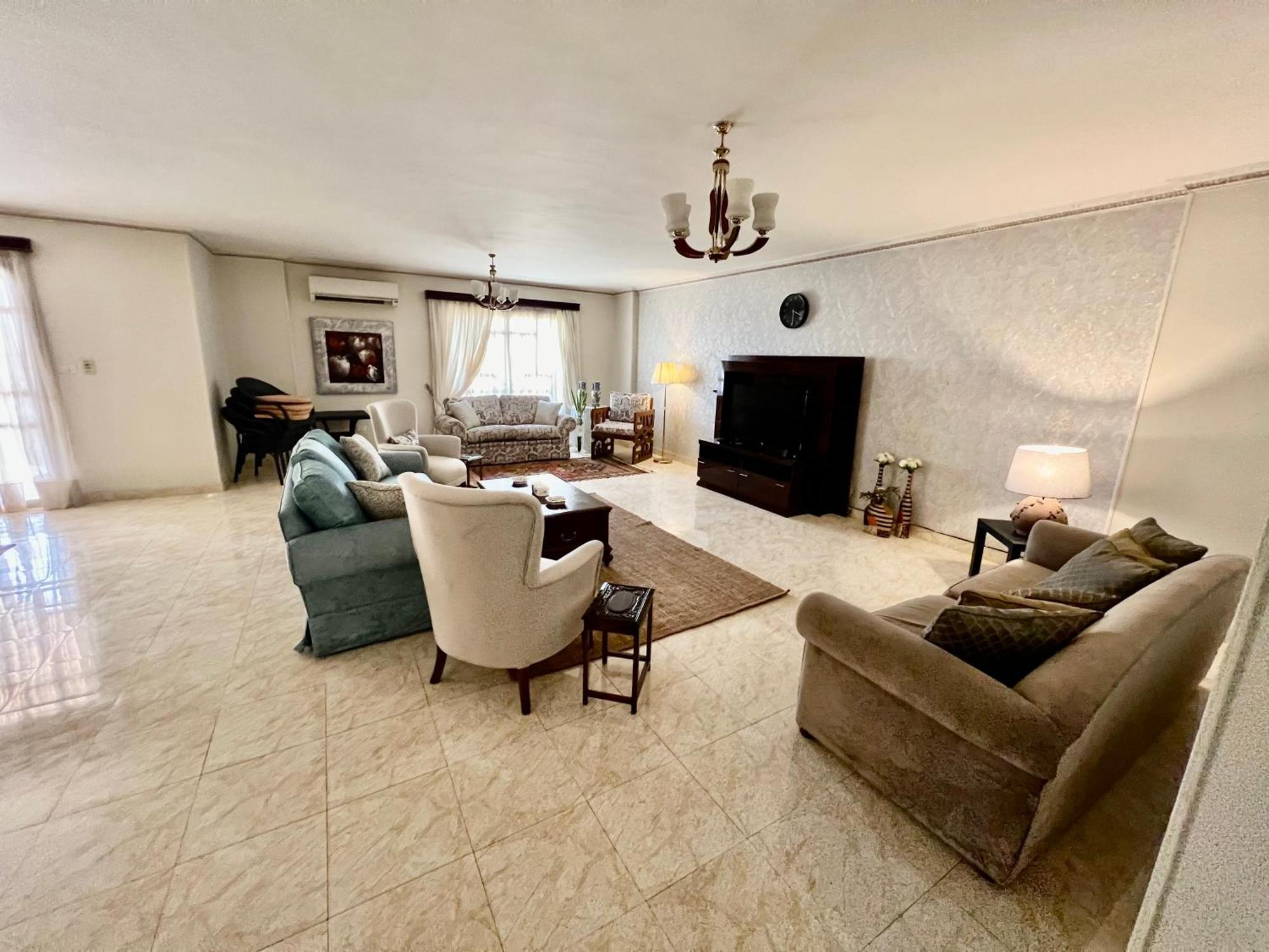 Luxurious 3 Bedroom Rustic Apartment Overlooking Huge Garden - For Families And Couples Il Il Cairo Esterno foto